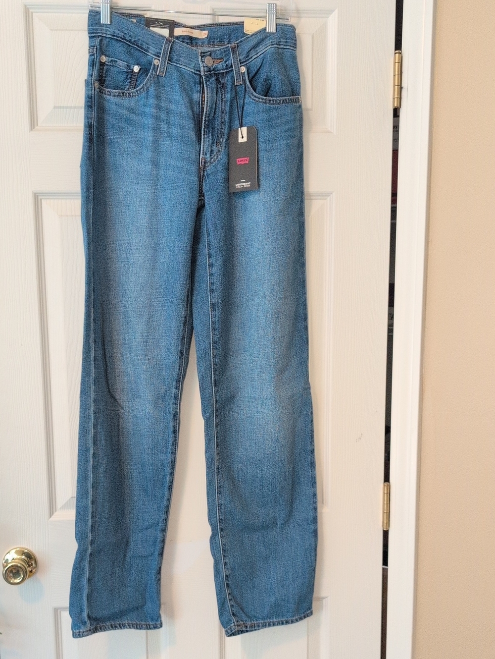 Levi's Women's Medium Blue Mid Rise Straight Leg Baggy Dad Jeans 24x32